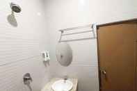 In-room Bathroom Hotel Permata Purwakarta