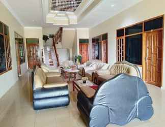 Sảnh chờ 2 Grand Hanura Hotel