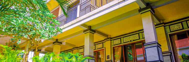 Lobi Adi Homestay Canggu 