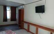 Kamar Tidur 5 Hotel Flores