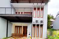 Swimming Pool Villa Mawar Syariah - 3 Bedroom