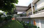 Exterior 4 Spring Hill Villa Syariah Bandung - 4 Bedrooms