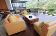 Ruang untuk Umum 3 Spring Hill Villa Syariah Bandung - 4 Bedrooms