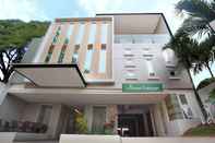 Exterior LeGreen Suite Kuningan 