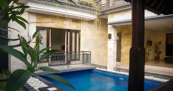 Swimming Pool Legong Kirana Villas