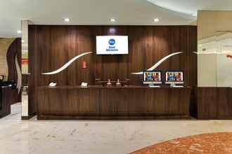 Lobby 4 Best Western Papilio Hotel