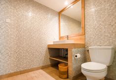 ห้องน้ำภายในห้อง 6 Core Hotel Benoa