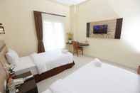 Bedroom Hotel Puri Indah & Convention