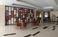 Lobby 7 Hotel Puri Indah & Convention
