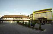 Bangunan 4 Hotel Puri Indah & Convention