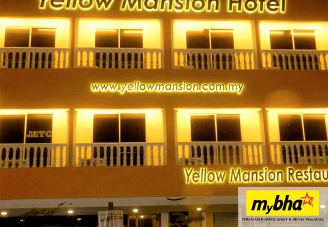 Luar Bangunan Yellow Mansion Hotel Melaka Raya