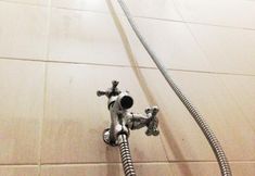 ห้องน้ำภายในห้อง 2 Bali Semesta Hostel