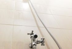 ห้องน้ำภายในห้อง 3 Bali Semesta Hostel