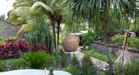 Lobby 2 Gita Maha Hotel