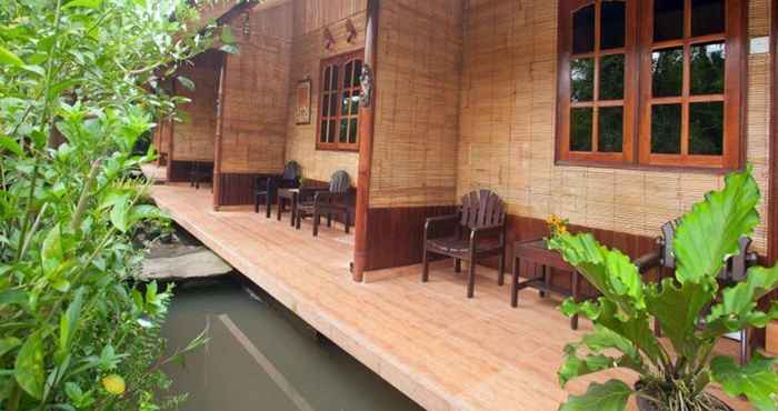 Luar Bangunan The Aura Shanti Retreat