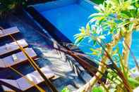 Swimming Pool Arnawa Bungalow