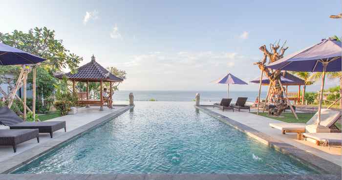 Kolam Renang Uluwatu Cottages