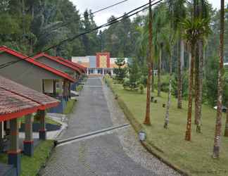 Bangunan 2 Surya Hotel & Resort Baturraden