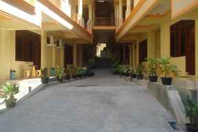 Hotel Flores Mandiri