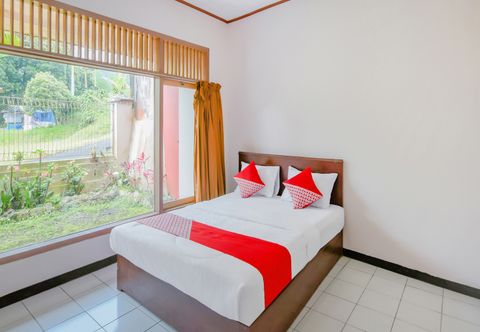 침실 OYO 90258 Hotel New Aprilla