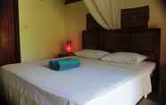 Bilik Tidur 5 Pelangi Cottages and Bar