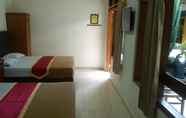 Bedroom 6 Hotel Priangan Cirebon