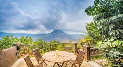 Common Space 4 Batur Mountain View