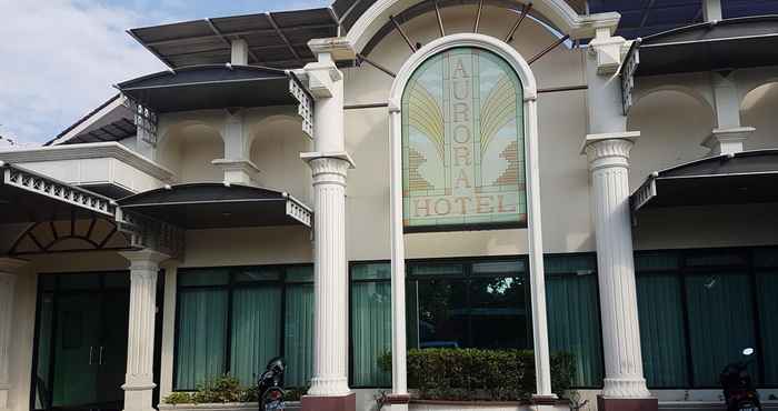 Luar Bangunan Aurora Hotel Kartini