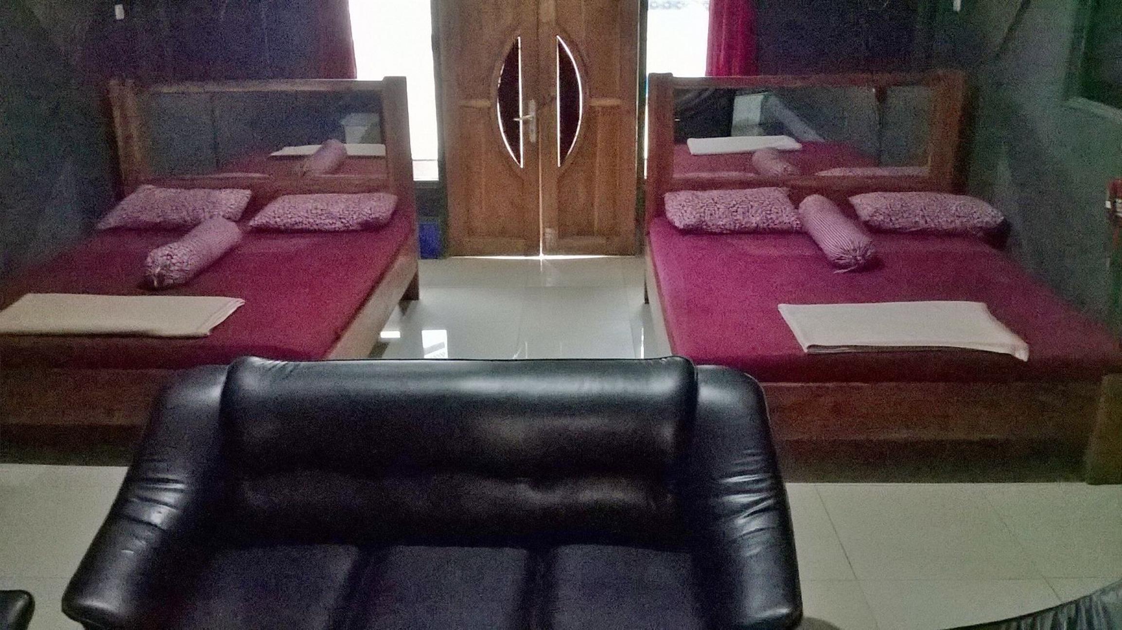 Kamar Tidur Pondok Ratu Indah