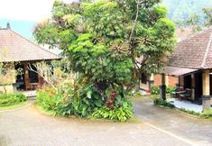 Exterior 2 Pelangi Homestay
