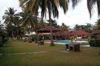 Kolam Renang Ocean Queen Resort 