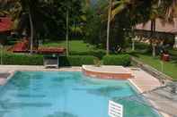 Kolam Renang Ocean Queen Resort 