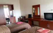 Kamar Tidur 2 Hotel Accram