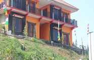 Exterior 6 Puncak Jaya Darajat