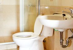 ห้องน้ำภายในห้อง 4 Daily Home Apartment