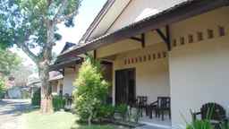 The Tiara Hotel & Resort , 450.776 VND