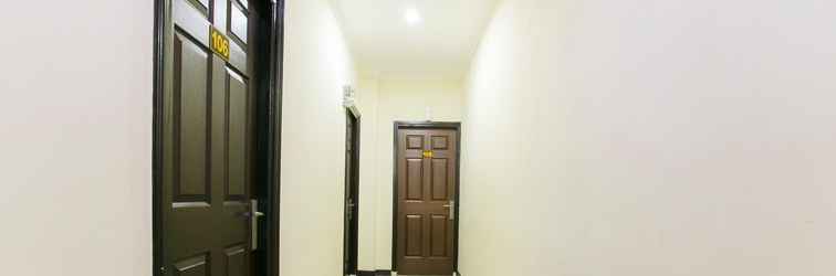 Lobi Galaxy Guesthouse Surabaya