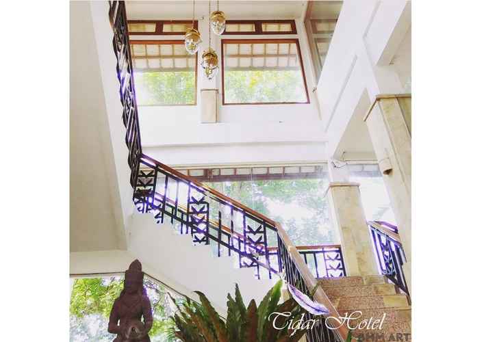 LOBBY Hotel Tidar Manage by Ascent Malang