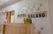 Lobby 7 OYO 1851 Hotel Malang