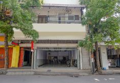 Exterior 5 OYO 1851 Hotel Malang