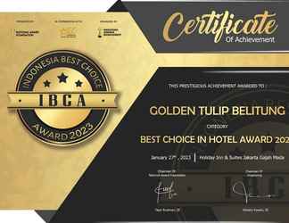 Bên ngoài 2 Golden Tulip Belitung