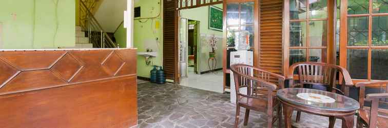 Lobby Riyadi Guesthouse