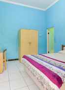 BEDROOM Riyadi Guesthouse