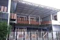 Exterior Alamo Homestay Damai Syariah 