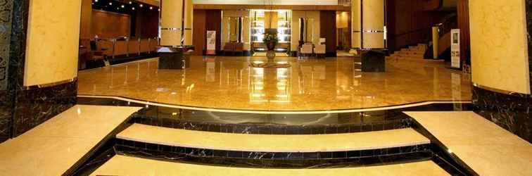 Lobby Swiss-Belhotel Maleosan Manado