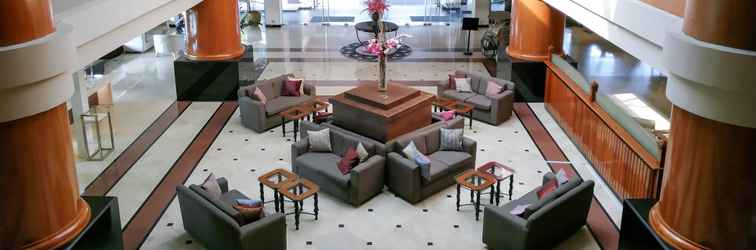 Lobby Verwood Hotel and Serviced Residence Surabaya