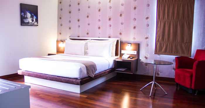 Bedroom Hero Hotel @ Ambon