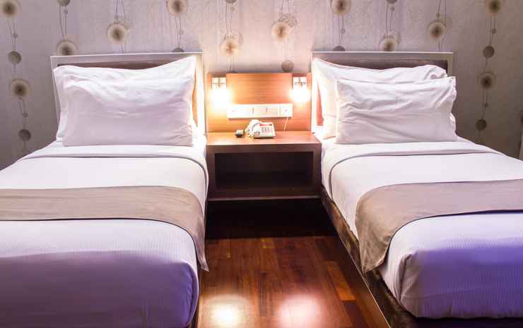 Hero Hotel Ambon - Deluxe Twin Deluxe Twin
