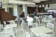 Bar, Kafe dan Lounge Ayla City Hotel