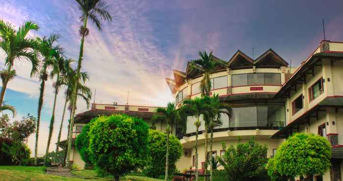 Exterior Parkside Nuansa Maninjau Resort